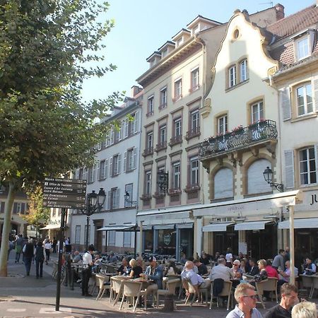 Lesboisjolis Apartment Colmar Bagian luar foto