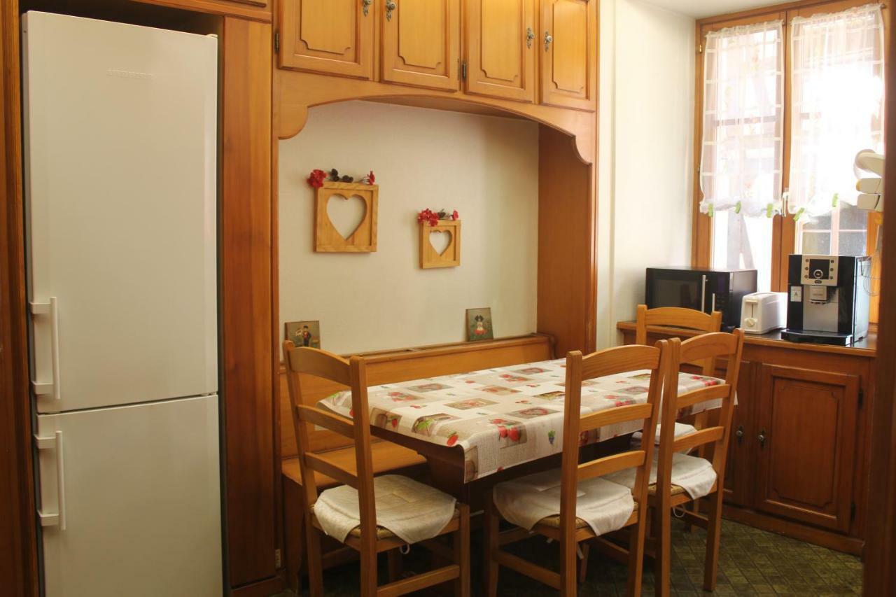 Lesboisjolis Apartment Colmar Bagian luar foto